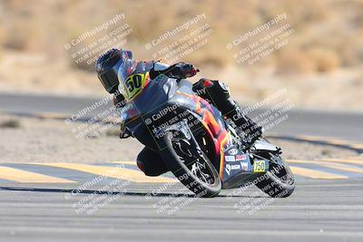 media/Jan-10-2025-CVMA Friday Practice (Fri) [[489e0da257]]/Group 4 and Trackday/Session 4 (Turn 16)/